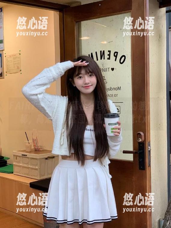 FAIRY CLUB妖精社 - 珍珍学姐的魅力揭秘，高清写真套图展现无限可能.txt